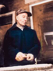 Buffalo Bill Skinsuit: Ed Gein, The Real Killer Behind The Silence Of