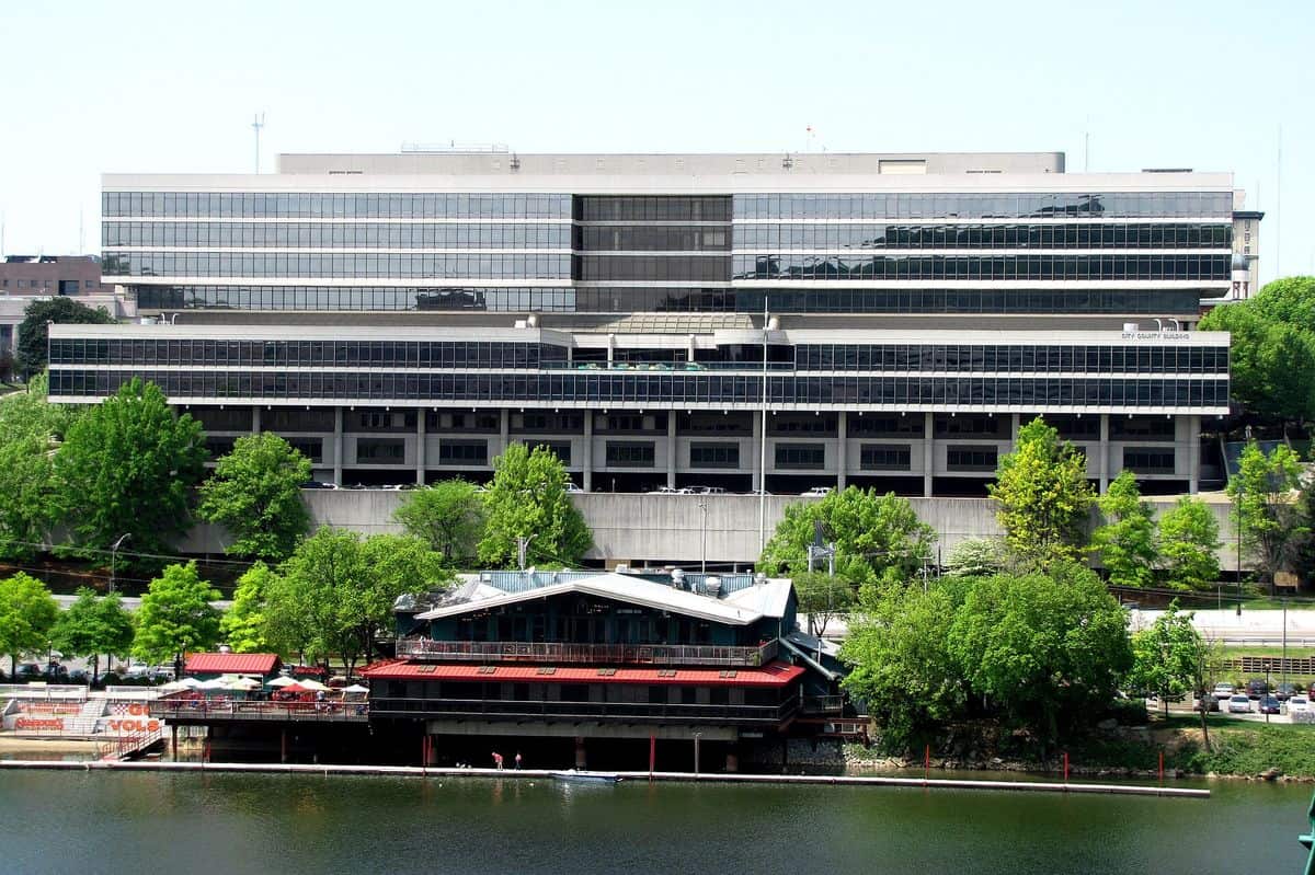 The Knoxville City County Building beside the Tennessee River, seen from the Gay Street Bridge