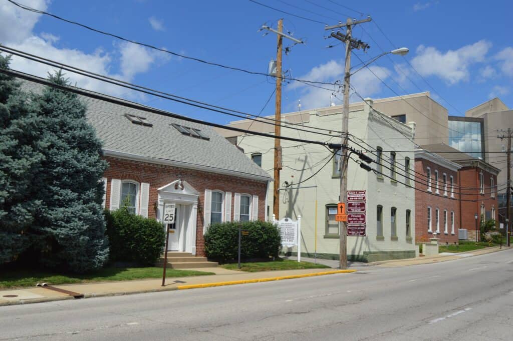 Washington Street in Belleville, Illinois, looking toward the St. Clair County Courthouse, 2016. Detention hearings in t