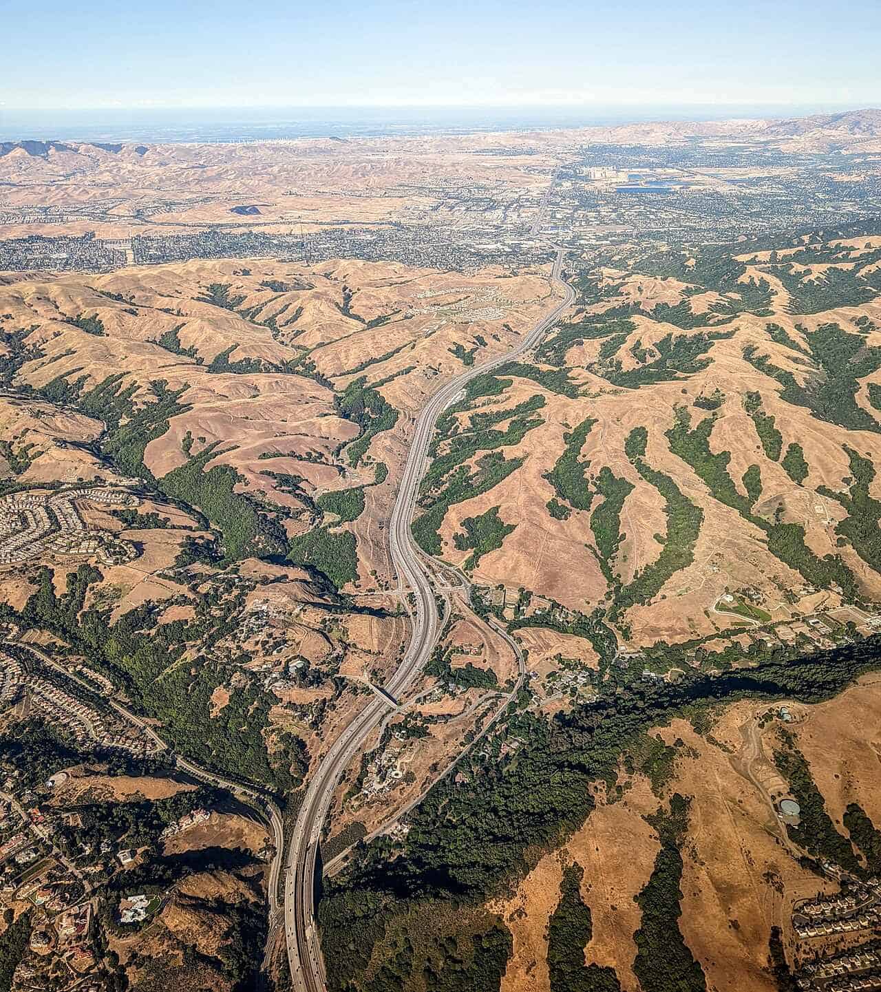 Interstate 580 approaching Dublin, California