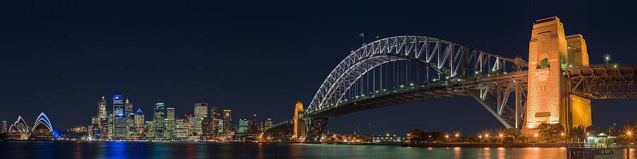 The Sydney Harbour Bridge at night