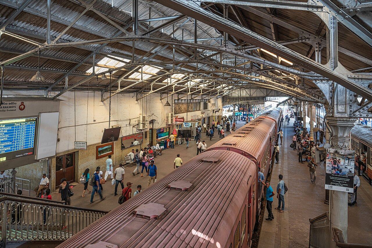 Fort railway station in Colombo