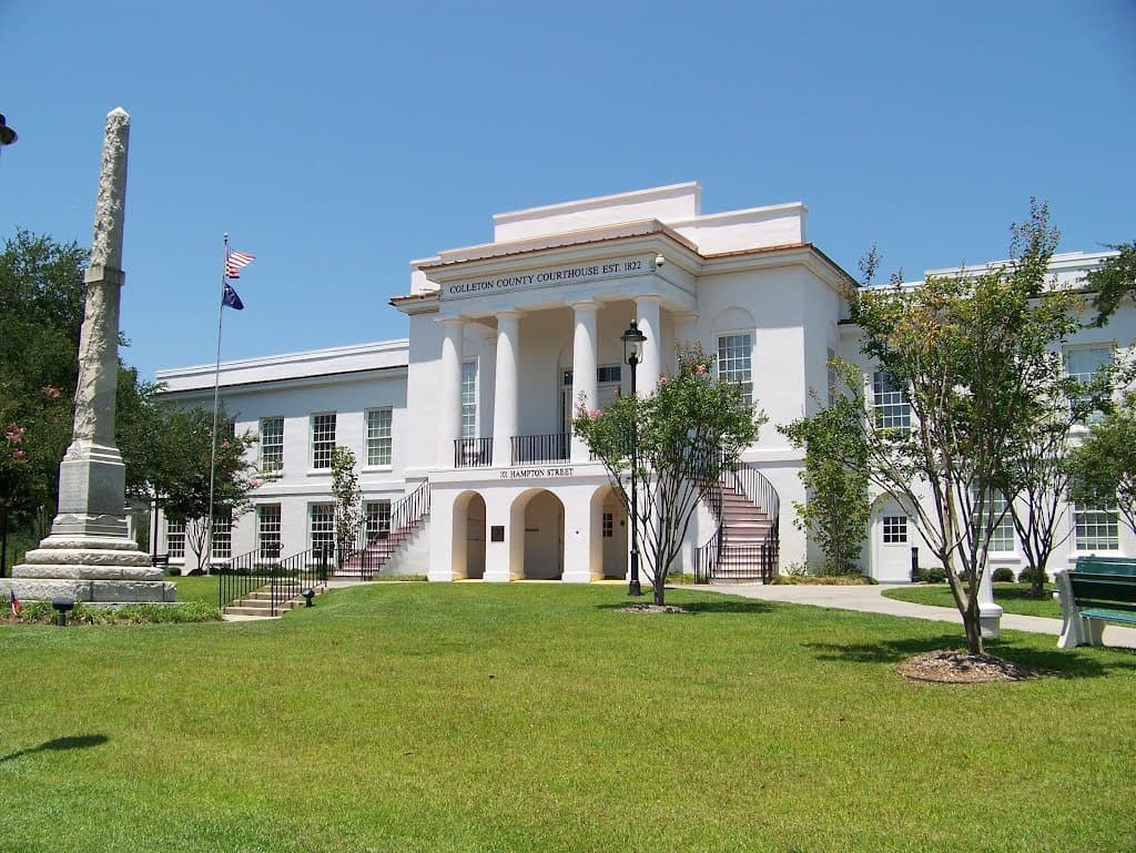 Colleton County Courthouse in Walterboro, South Carolina