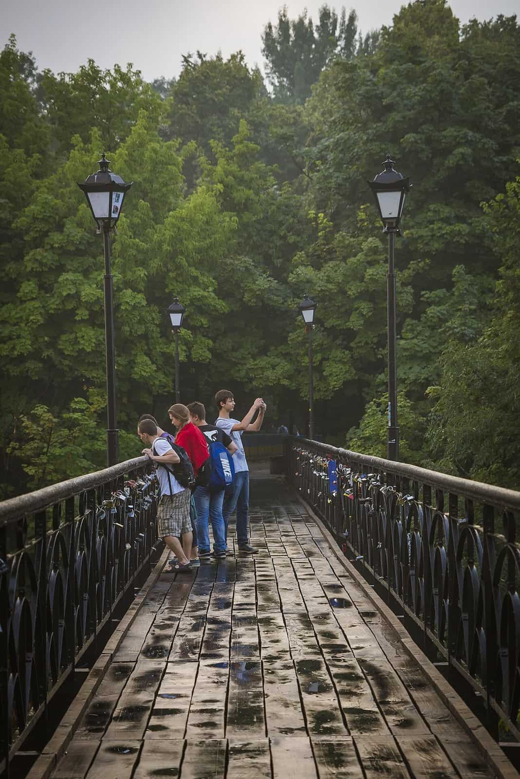 The Park pedestrian bridge to Trukhaniv Island in Kyiv