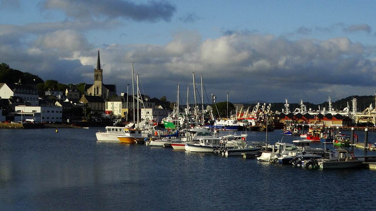 Killybegs harbour at evening