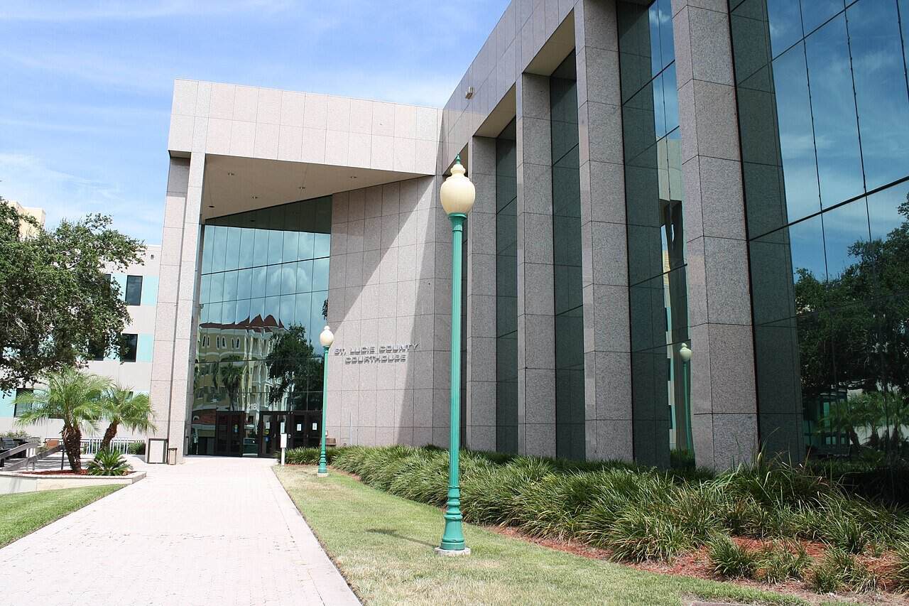 St. Lucie County Courthouse in Fort Pierce, Florida