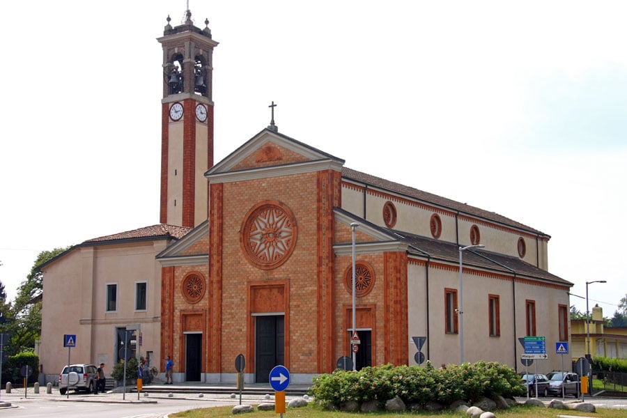 Parish church in Vergiate